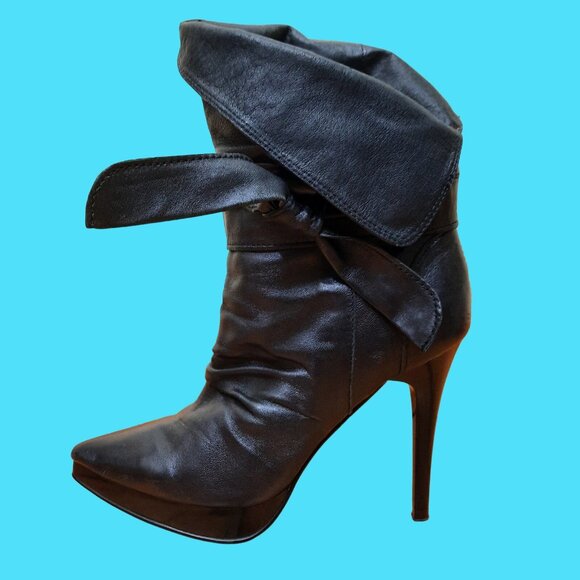 Y2K Aldo Black Leather Booties Ankle Boots Size 6 Pointed Toe Stiletto EUR 36 - Picture 2 of 16